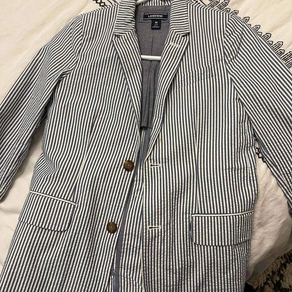 Seersucker boys blazer in size medium(10-12).